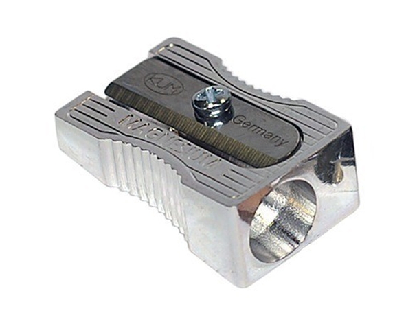 Sacapunta Achaflanado Metálico Kum